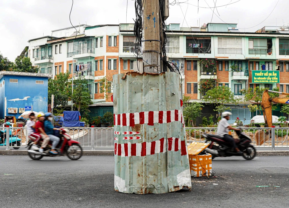 chướng ngại vật (2).jpg