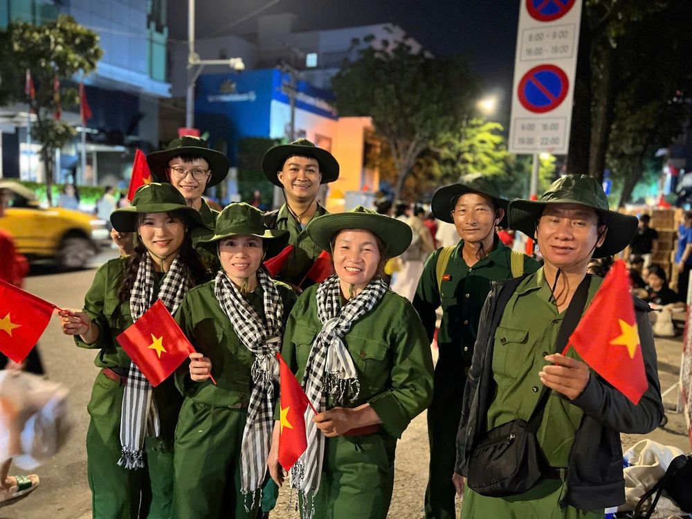vẻ đẹp hoà bình (30).jpg