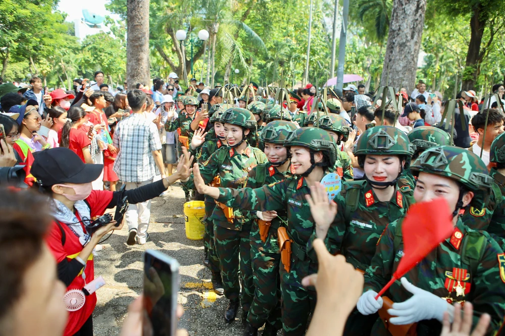 vẻ đẹp hoà bình (67).jpg