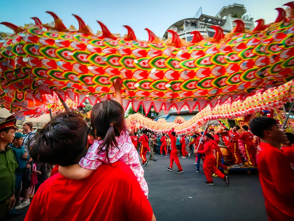 Lễ hội Tết Nguyên Tiêu_Nguyễn Quang.jpg