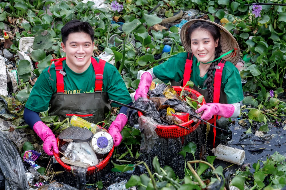 Việc làm thiện nguyện_Nguyễn Mạnh Cường.jpg