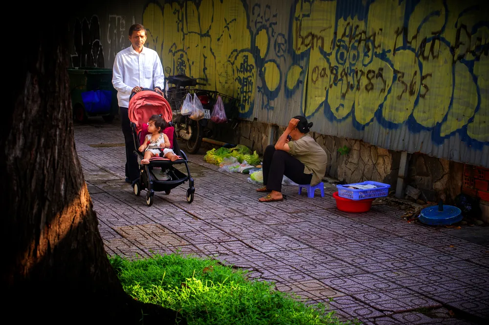 Mưu sinh ngày hè_NGUYỄN XUÂN HỮU TÂM.jpg