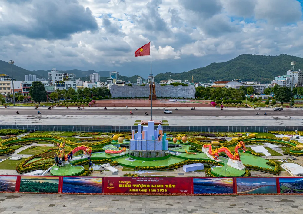 linh vật rồng tại Bình Định.jpg