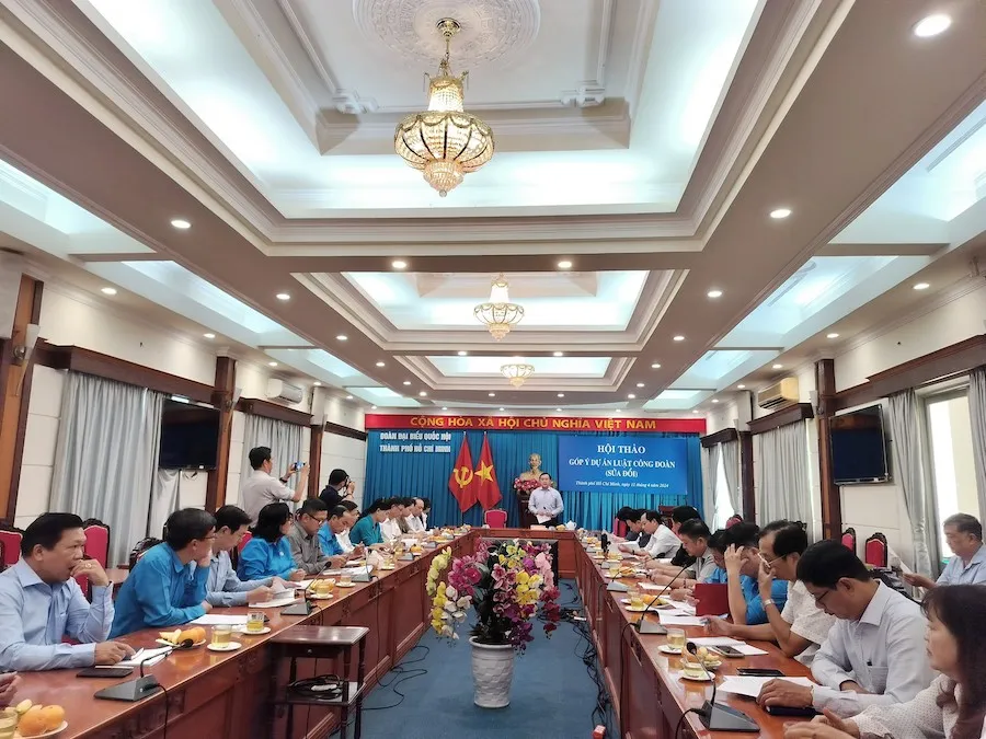 Các đại biểu góp ý hội thảo góp ý dự án Luật Công đoàn (sửa đổi). Ảnh: N. Hoàng người lao động.jpg