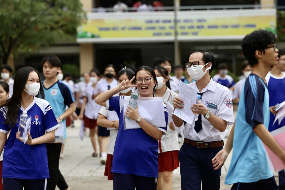 Đề Toán thi tốt nghiệp THPT 2024 7.jpg