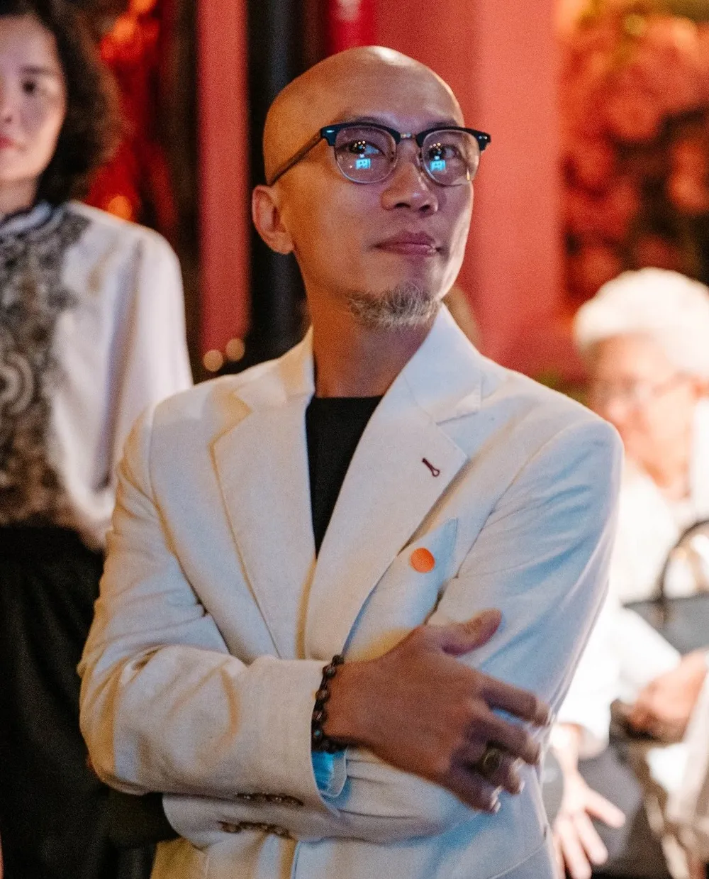 P1213_cotphai_box2_hìnhtem4 TRUONG LE HIEU DANjpg (2).jpg