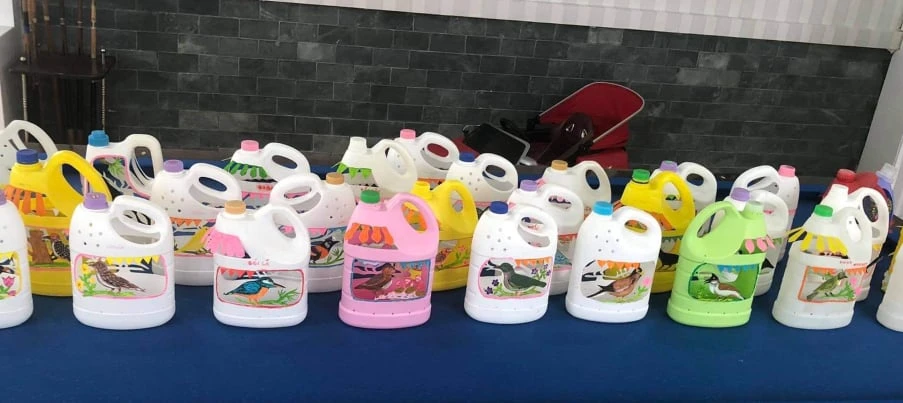 Mùa dịch, làm nhà siêu nhỏ, đem chim rừng cá biển vào can nhựa giết thời gian ảnh 6