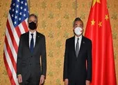Ông Vương yêu cầu Mỹ không đưa tín hiệu sai về Đài Loan tại cuộc gặp Biden-Tập ảnh 2 Ông Vương gặp ông Blinken bên lề G20, bàn về Đài Loan