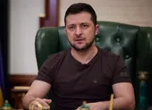 Ukrinform: Người dân ở 52 nước xin cùng quân đội Ukraine chiến đấu chống Nga ảnh 2 Ông Zelensky vẫn tỏ ra không ngán ngại khi lực lượng Nga tái tập hợp gần Kiev