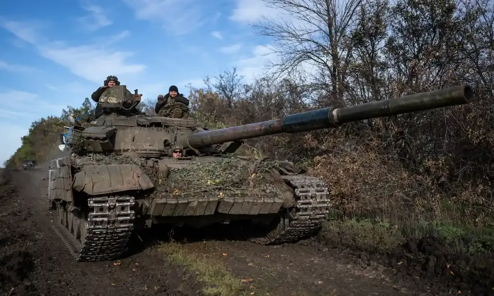 Các binh sĩ Ukraine tham gia chiến đấu ở tỉnh Donetsk. Ảnh: AA Các binh sĩ Ukraine tham gia chiến đấu ở tỉnh Donetsk. Ảnh: AA