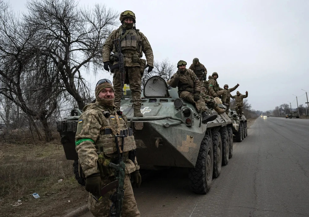 Binh sĩ Ukraine ở chiến trường miền đông Ukraine. Ảnh: NEW YORK TIMES