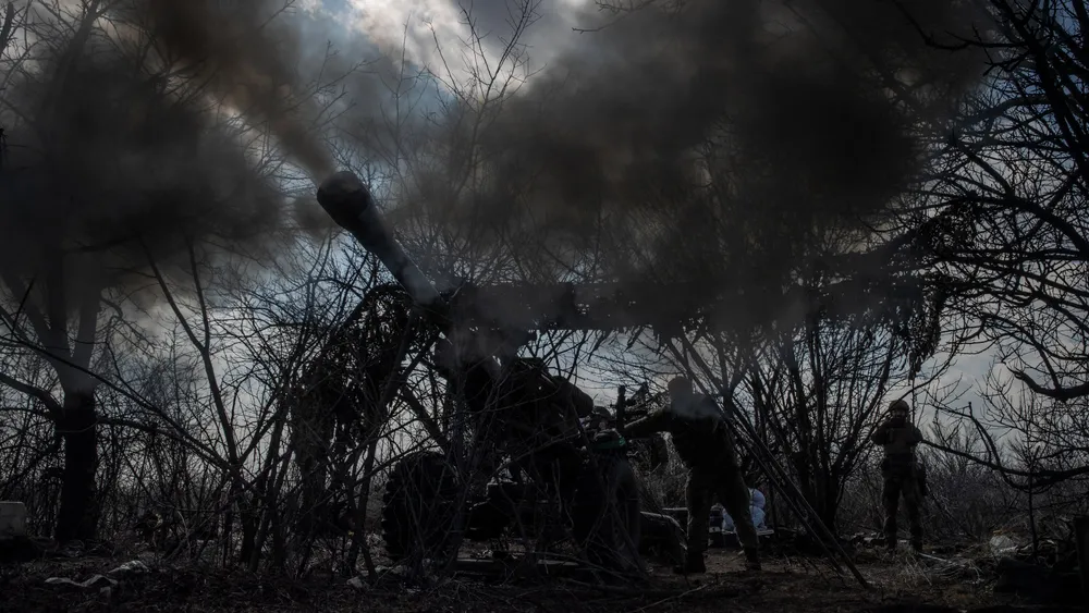 Quan chức Mỹ quan ngại tốc độ sử dụng đạn dược của Ukraine. Ảnh: THE NEW YORK TIMES