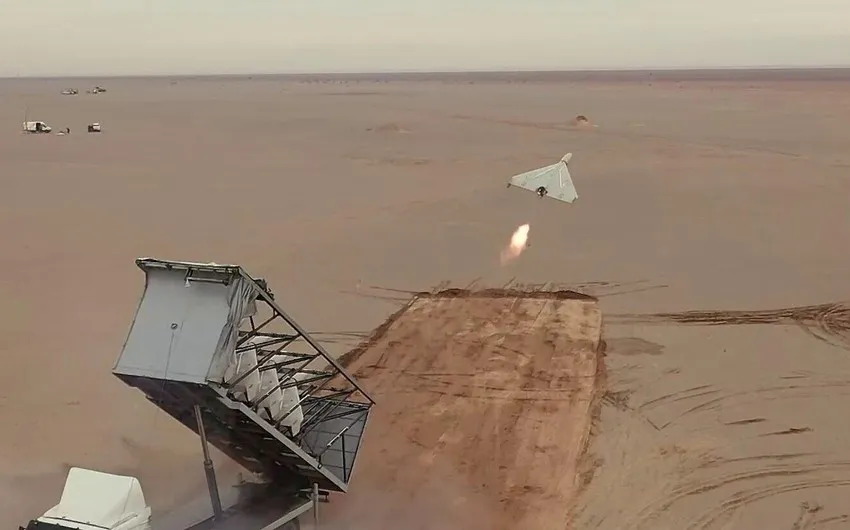 Máy bay không người lái Shahed-136 trong một cuộc tập trận của quân đội Iran. Ảnh: THE TIMES OF ISRAEL