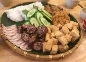 Bổ sung vitamin D vào chế độ ăn uống giúp hạn chế mỡ bụng ảnh 2 Muốn giảm cân nên ăn ít chất béo hay ít tinh bột?