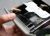 Cách để loại bỏ mùi thuốc lá ra khỏi xe ô tô