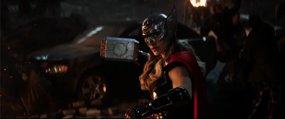 Natalie Portman (vai Jane Foster) trong &apos;Thor: Love and Thunder&apos;