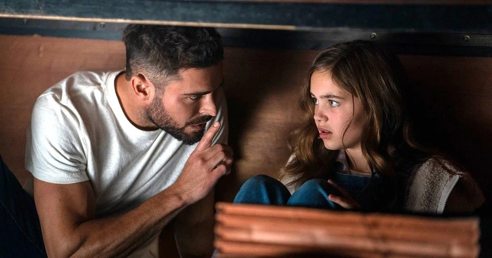 Zac Efron thủ vai Andy - bố của nữ chính Charlie.