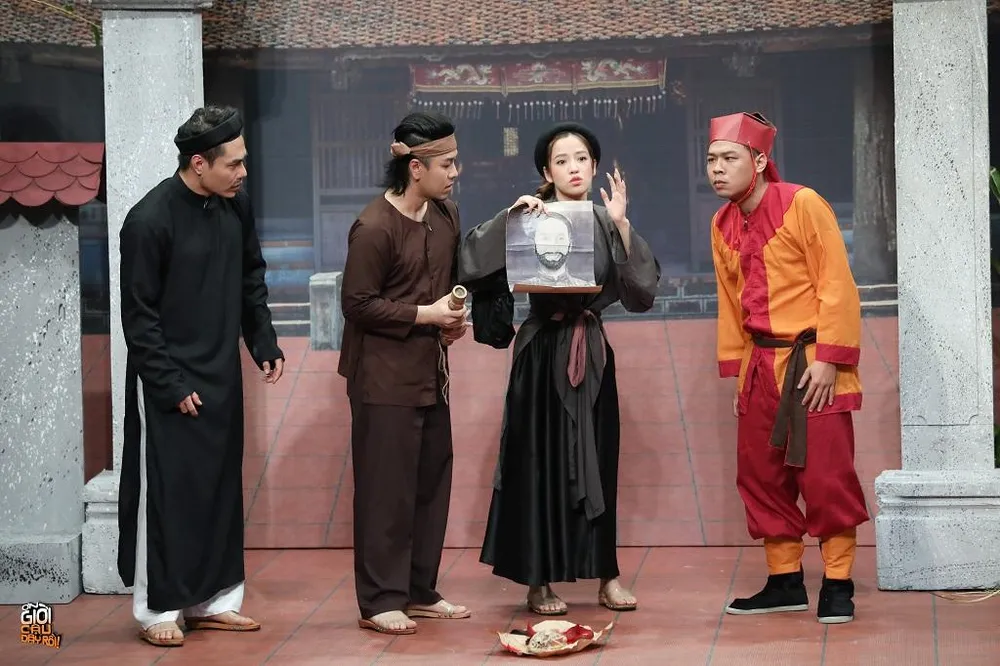 Dương Lâm và Puka chào thua trước lý lẽ của Akira Phan. Dương Lâm và Puka chào thua trước lý lẽ của Akira Phan.