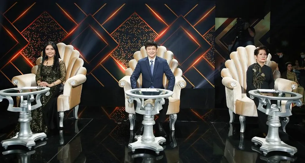 Giám khảo Thái Châu, Phương Dung và Họa Mi Giám khảo Thái Châu, Phương Dung và Họa Mi