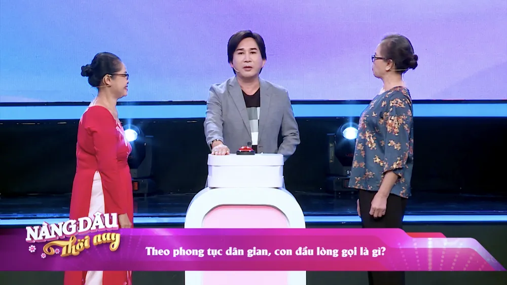 Ở vòng đối đầu gia đình “Bào ngư” giành được quyền trả lời.