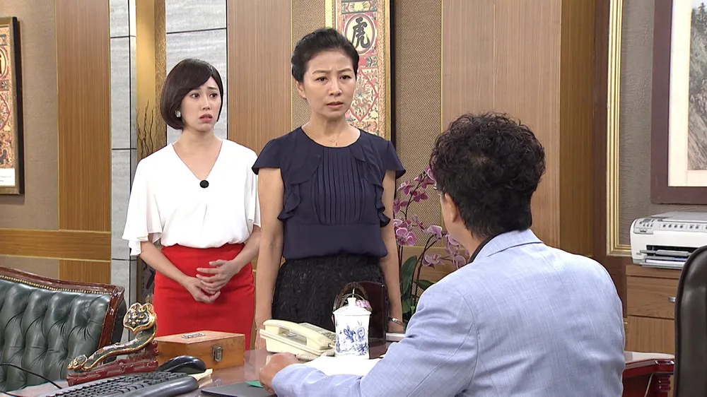 Nghi ngờ Tiến Triển hãm hại anh trai mình, Ngọc Phương cắt đứt quan hệ bạn bè.