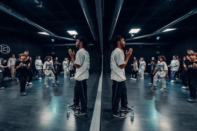 'Dalat Best Dance Crew 2023 – Hoa Sen Home International Cup' hứa hẹn mang tới một sân chơi bùng nổ đầy sức trẻ và đầy tính sáng tạo.