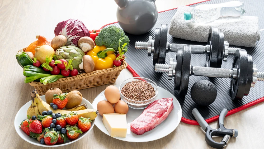 Các hướng dẫn chung đề xuất tập thể dục từ 1 đến 2 giờ sau bữa ăn nhỏ và 30 đến 60 phút sau bữa ăn nhẹ để tăng cường tập luyện và ngăn ngừa các vấn đề về dạ dày. Ảnh: iStock