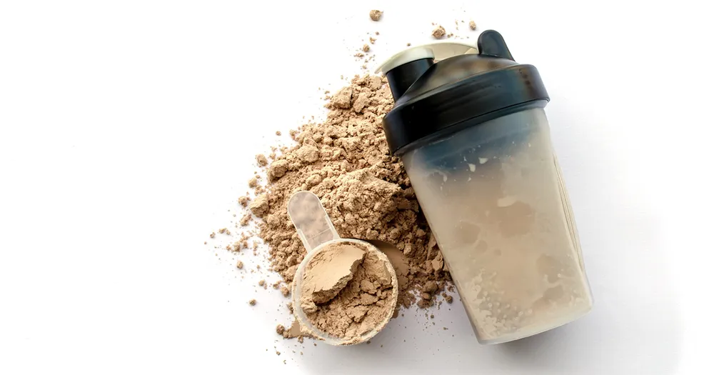 Những chất bổ sung này có thể giúp đảm bảo lượng protein cần thiết, thúc đẩy sự phát triển và phục hồi cơ bắp. Ảnh: iStock Thực phẩm bổ sung protein có lợi khi tập luyện không?