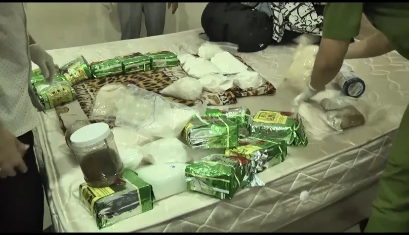 Lực lượng chức năng phát hiện ma tuý được ngụy trang dưới nhiều hình thức khác nhau. Ảnh: CACC Lực lượng chức năng phát hiện ma tuý được ngụy trang dưới nhiều hình thức khác nhau. Ảnh: CACC