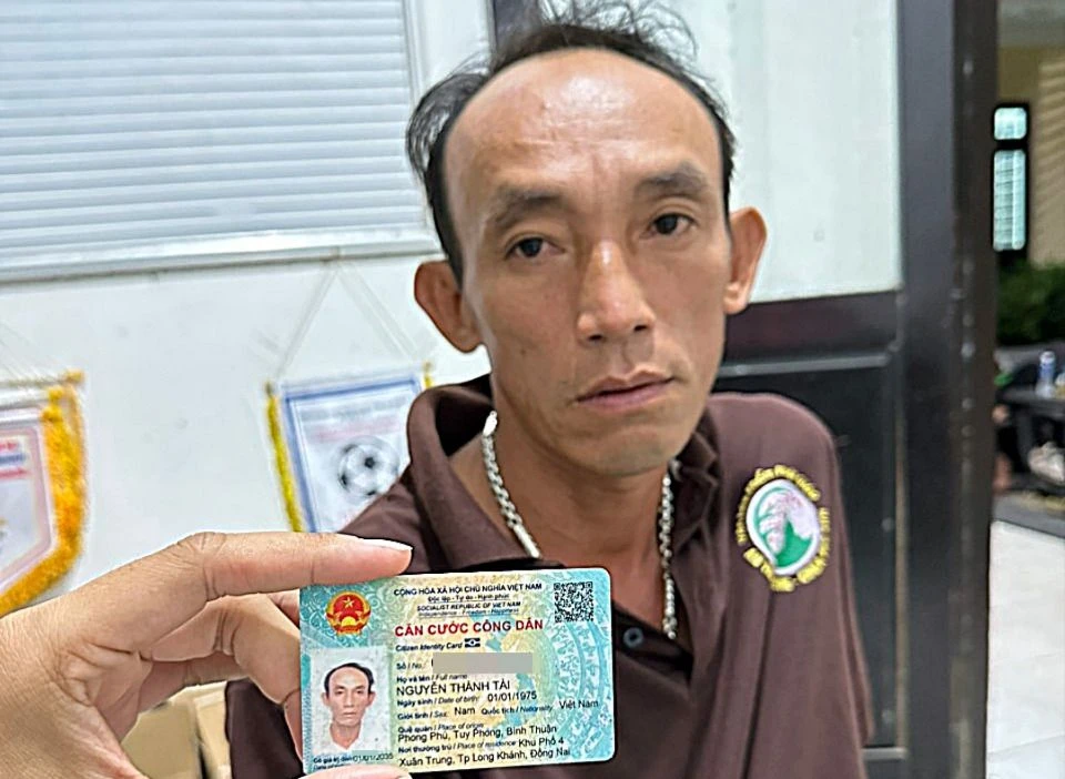 Kẻ trốn truy nã bị bắt giữ đêm 15-11. Ảnh: ThN Bắt kẻ trốn truy nã sau gần hai tháng lẩn trốn ở Bình Thuận