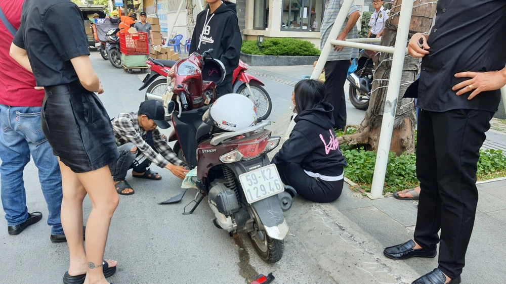 Công an vào cuộc truy xét vụ giật túi xách ở quận 6