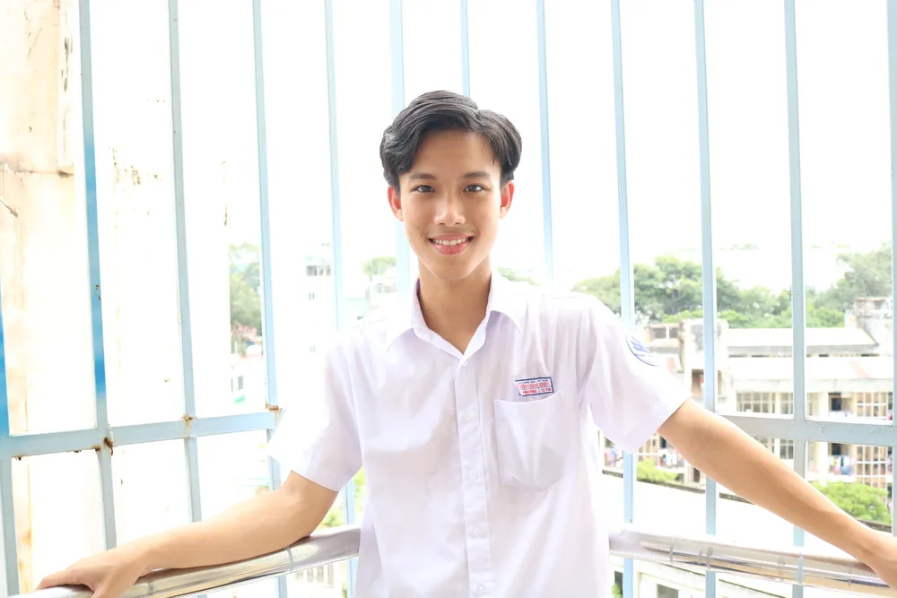 Trong khu phong tỏa, viết nhạc gửi tặng tuyến đầu chống dịch ảnh 3