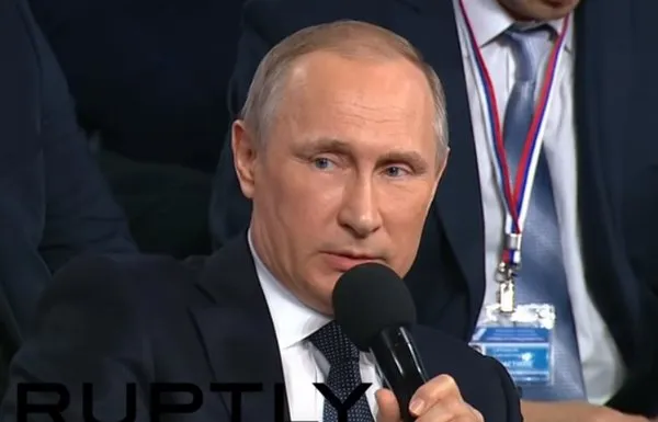 Những màn trổ tài ngoại ngữ của Tổng thống Putin ảnh 1 Những màn trổ tài ngoại ngữ của Tổng thống Putin ảnh 1