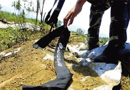 phiến quân hồi giáo cướp ngục