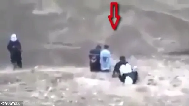 IS hành quyết tù nhân