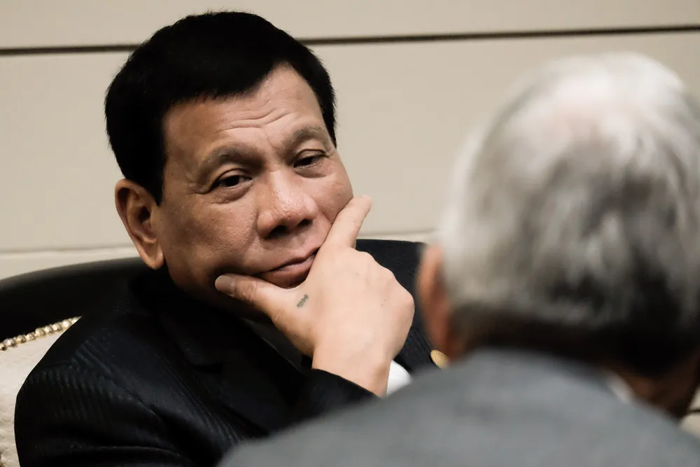 Philippines bác tin Tổng thống Duterte ngất xỉu ảnh 1 duterte