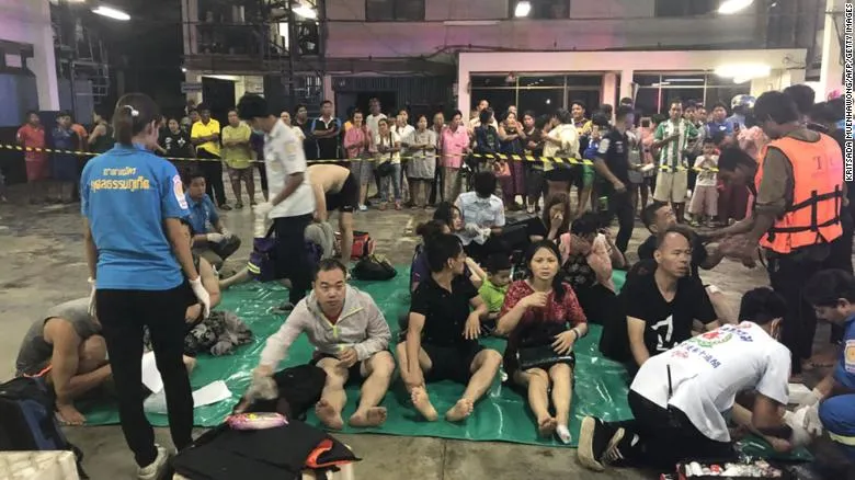 Một ngày bão tố ở Thái Lan: 3 tàu chìm, 138 hành khách gặp nạn ảnh 3 Một ngày bão tố ở Thái Lan: 3 tàu chìm, 138 hành khách gặp nạn ảnh 3