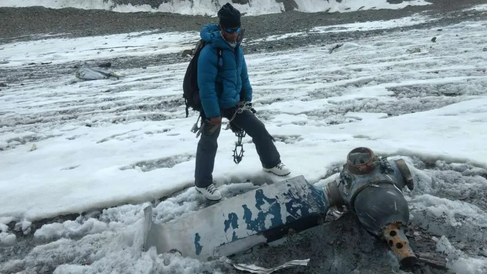 Tìm thấy thi thể lính Ấn Độ đóng băng sau 50 năm ảnh 1