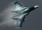 Nga cấm bay toàn bộ tiêm kích Su-34 sau vụ va chạm trên không ảnh 2 2 tiêm kích bom Su-34 Nga đâm nhau trên không