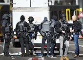 Xả súng Hà Lan: 3 người chết, dốc sức truy tìm nghi phạm