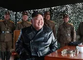 Báo Hàn Quốc: Ông Kim Jong-un vừa phẫu thuật tim mạch