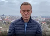 Nga chuẩn bị bắt ông Navalny khi ông trở về nước ảnh 2 Bất chấp nguy cơ bị điều tra, ông Navalny mua vé về Nga