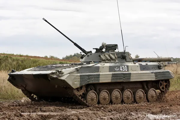 Xe chiến đấu bộ binh BMP-2 của Nga. Ảnh: Military-Today.com xe-chien-dau-bo-binh.jpg