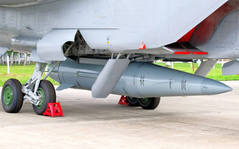 Ukraine tuyên bố bắn hạ 10/10 tên lửa siêu thanh Kinzhal, Nga nói gì?