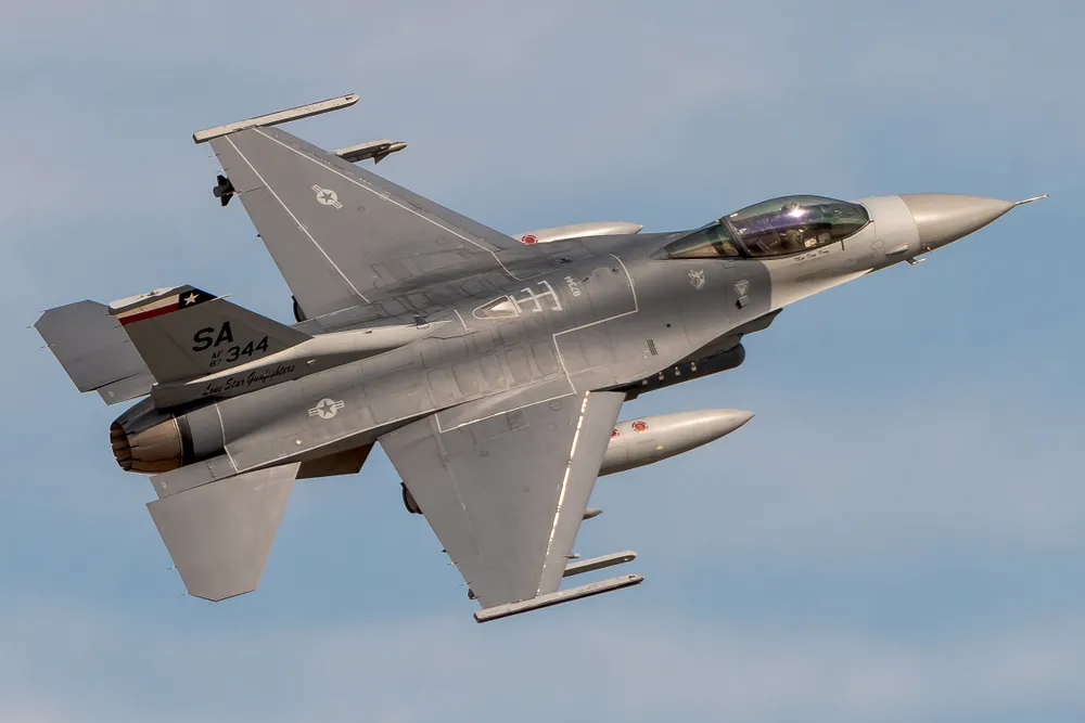 Tiêm kích F-16 Block 70/72. Ảnh: Lockheed Martin Máy bay cảnh báo sớm ASC 890 của Thụy Điển mang lại cho Ukraine lợi thế chưa từng có