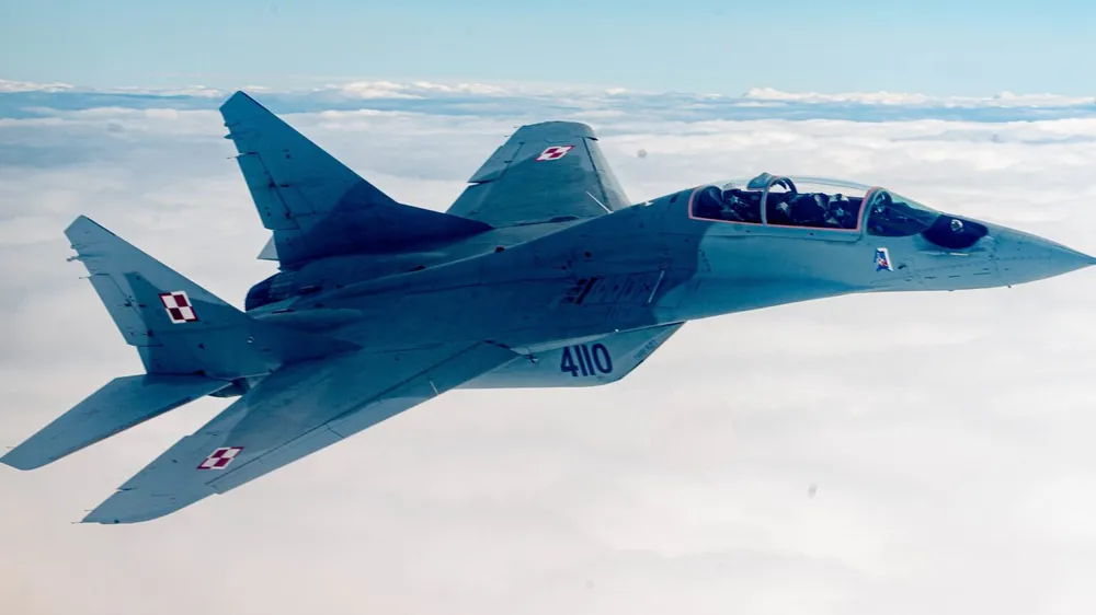 Máy bay chiến đấu MiG-29 của Không quân Ba Lan. Ảnh: Edgar Grimaldo/US AIR FORCE Cùng là máy bay chiến đấu của Nga, MiG-29 được 'sủng' còn MiG-35 chật vật tìm người mua, vì sao?