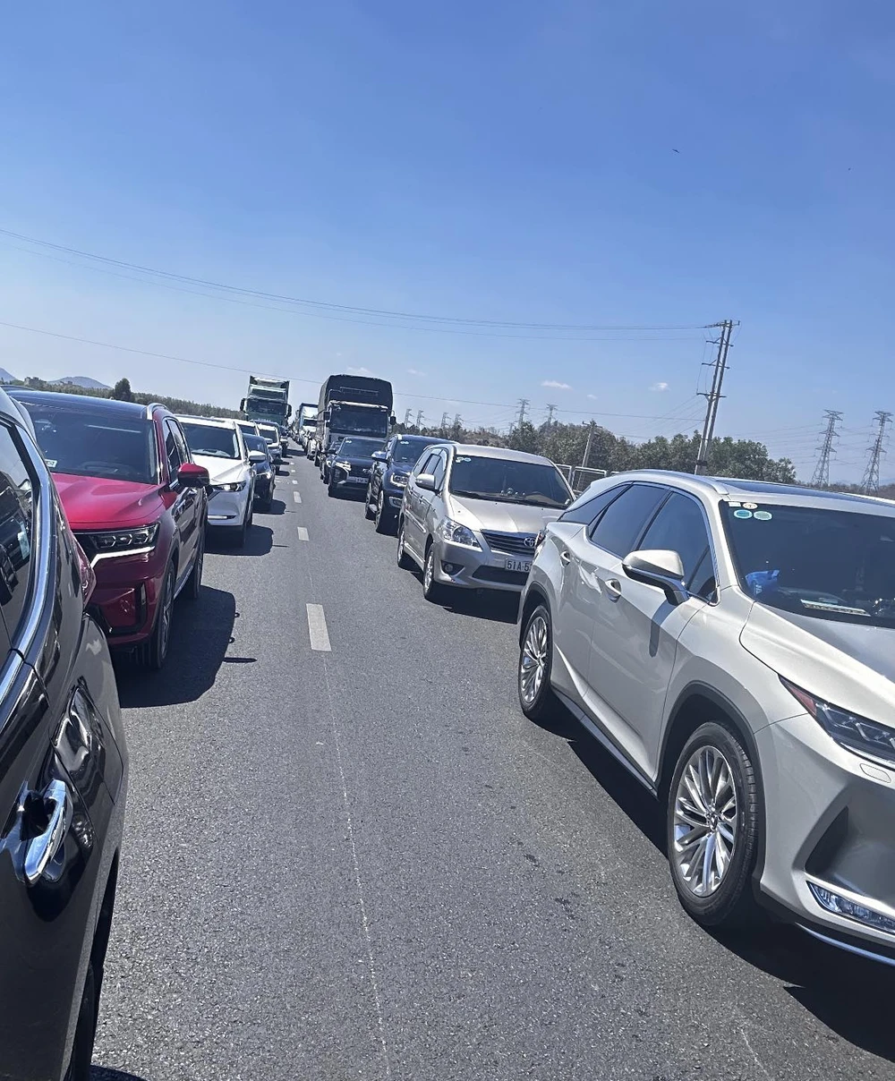 cao-toc-TP.HCM-Long Thanh- Dau Giay-2.jpg