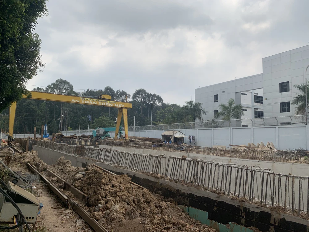 Hiện dự án đường nối Trần Quốc Hoàn - Cộng Hòa đã đạt khoảng 30% khối lượng. cau-vuot-tam-7.jpg
