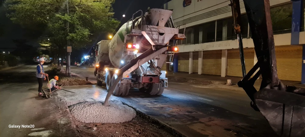 nút giao Nguyễn Văn Linh - Nguyễn Hữu Thọ