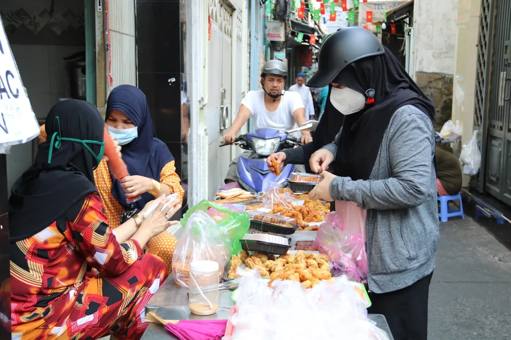 Chợ Hồi giáo nằm tại hẻm 157, đường Dương Bá Trạc (quận 8). chợ Hồi giáo